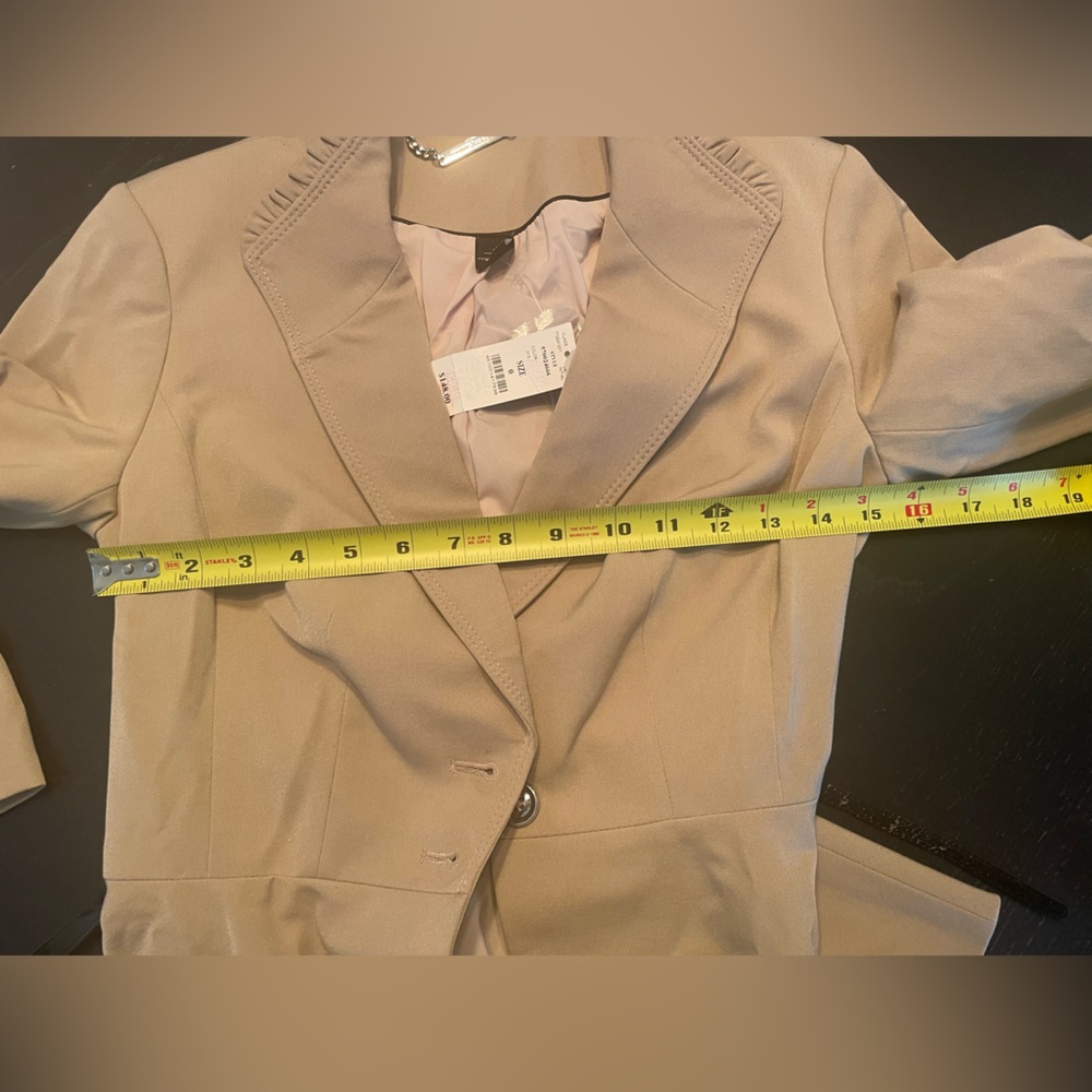 NWT WHBM tan blazer - Picture 9 of 9